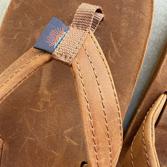 Faherty Reef Brown Leather Flip Flops sz8 - Picture 6 of 12